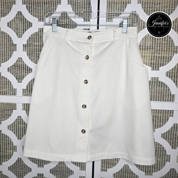 Karen Scott White Button Front Casual Skort Size 12 - Picture 1 of 7